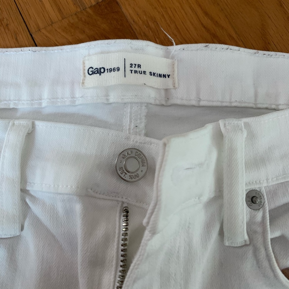 GAP 1969 True Skinny Jean in White - Picture 4 of 4